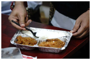 Laboratorium Haji Saudi Beroperasi 24 Jam, Ribuan Sampel Makanan Diuji Cepat