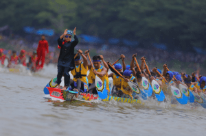 Semangat Gotong Royong Pacu Jalur Selaras dengan Ajaran Islam