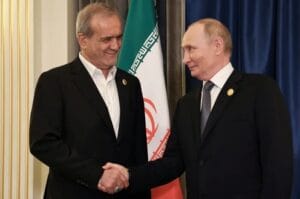 Pakar: Dugaan Bantuan Rusia Masuk Akal karena Serangan Drone Iran Makin Presisi
