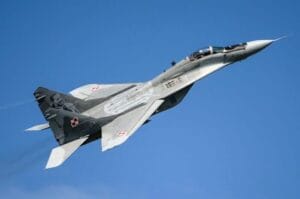 Polandia Kerahkan Jet Tempur Usai Rusia Lancarkan Serangan ke Ukraina