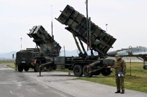 Ukraina Bahas Produksi Rudal Patriot PAC-3 untuk Hadapi Serangan Rusia