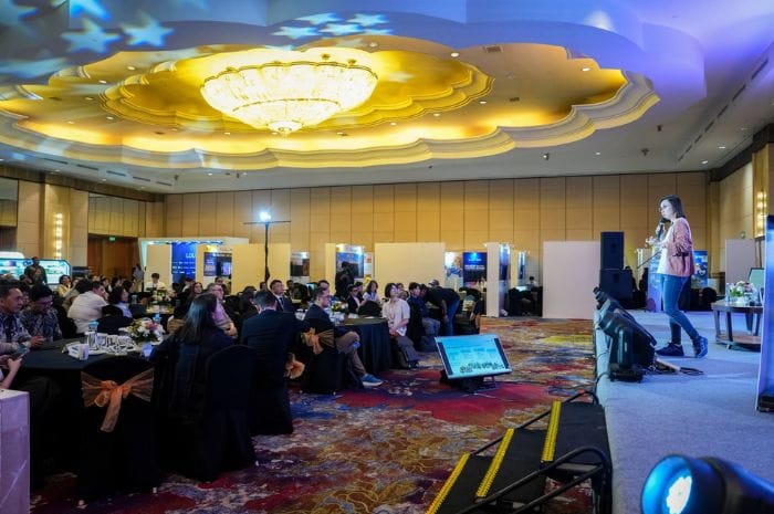 Wakil Menteri Ekonomi Kreatif Irene Umar membuka KOREA-ASEAN K-Content Bizweek 2026 di Jakarta.