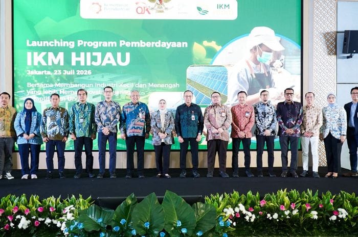 Menteri Perindustrian Agus Gumiwang Kartasasmita meluncurkan Program Pemberdayaan IKM Hijau 2026 untuk mendorong industri kecil dan menengah yang berkelanjutan.