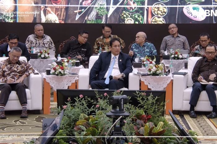 Menteri Keuangan Purbaya Yudhi Sadewa menghadiri konferensi pers APBN KiTa Edisi Juli 2026 di Jakarta.