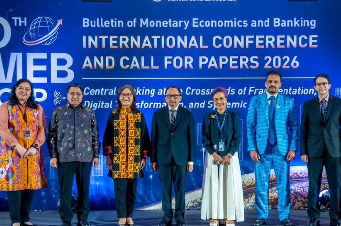 Pejabat Gubernur Sementara BI Destry Damayanti menyampaikan pentingnya kebijakan terintegrasi menghadapi risiko global.