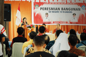 Pendidikan Jadi Gerbang Kemajuan, Landak Perkuat Sarana Sekolah