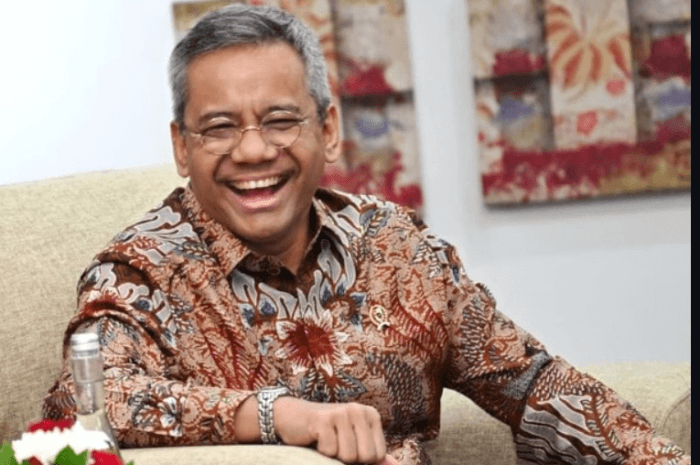 Pemerintah menyusun grand design pendidikan gratis