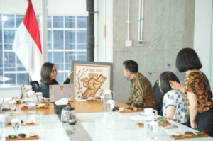 Kemenekraf Gandeng UOB Dorong Karya Perupa Indonesia Mendunia