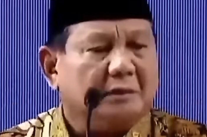 Presiden Prabowo saat menyampaikan pernyataan.