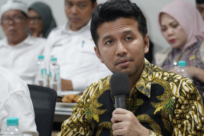 Menteri PKP Maruarar Sirait dan Kepala Bappenas Rachmat Pambudy membahas roadmap perumahan 2025–2029.