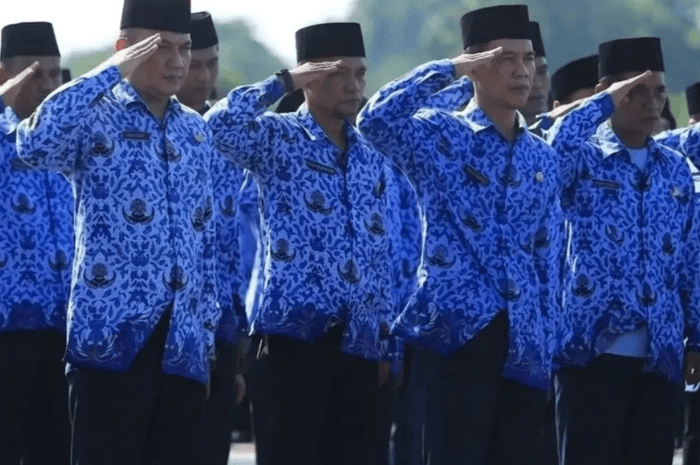 Menteri Koperasi Ferry Juliantono dalam diskusi publik Pra Kongres Nasional Syarikat Islam