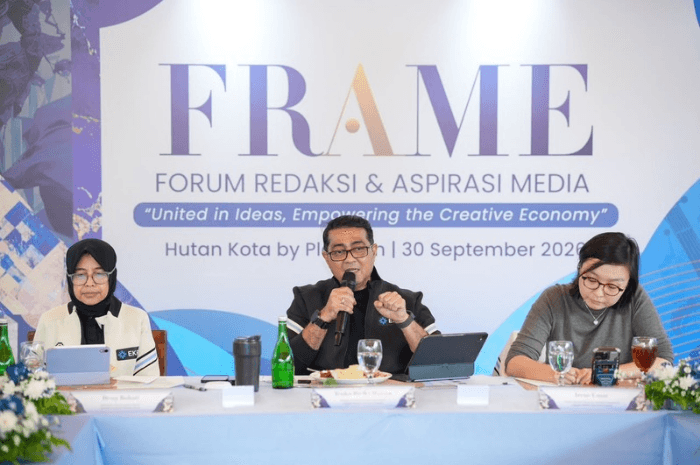 Menteri Ekraf Teuku Riefky Harsya dalam Forum Redaksi dan Aspirasi Media Ekraf FRAME