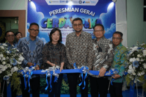 BI Hadirkan Gerai CERDAS PeKA di UNAIR untuk Perkuat Literasi Digital