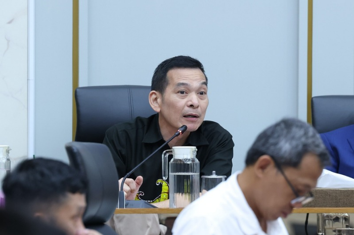 Anggota Komisi IV DPR RI Daniel Johan yang mengusulkan evakuasi anak-anak dan lansia dari wilayah terdampak asap karhutla.
