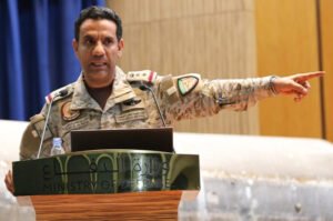 Koalisi Saudi Targetkan Fasilitas Bahan Bakar yang Disebut Dukung Operasi Houthi