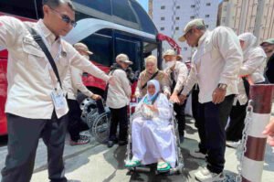 Kemenhaj Susun Standar Perilaku dan Mekanisme Disiplin Petugas Haji