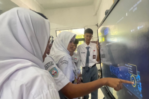 Keterbatasan Waktu Guru dan Solusi Lewat Platform Rumah Pendidikan